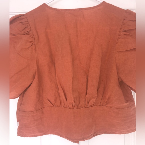 Levi’s short sleeve blouse (M) - Picture 7 of 10